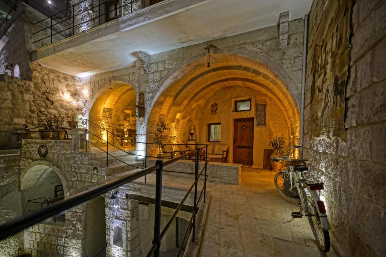 Risus Cave Suites Goreme Bagian luar foto