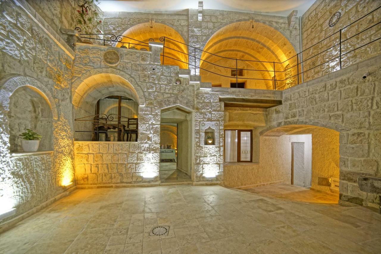 Risus Cave Suites Goreme Bagian luar foto