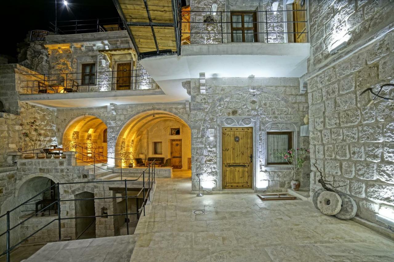 Risus Cave Suites Goreme Bagian luar foto